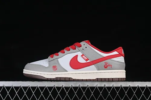 All categories Nk SB Dunk Series Nk SB Dunk Low High-end customized low-top sneakers Nike SB Dunk Low Limited to the Year of the Horse High-end customized low-top casual skateboard shoes QW5288-109